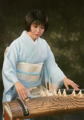 団長・大西瑞香(箏演奏家)